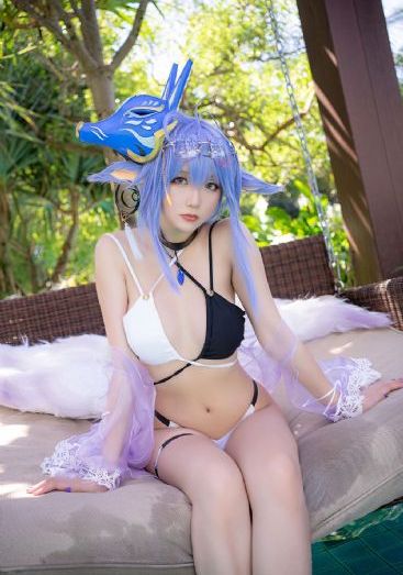 年轻的寂寞少妇2_高清电影全集观看